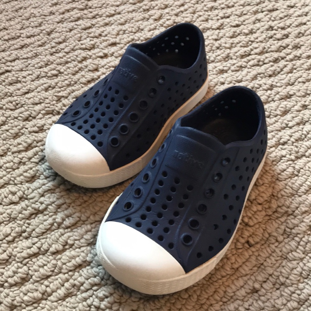 Native Shoes Jefferson size C6 / C 6